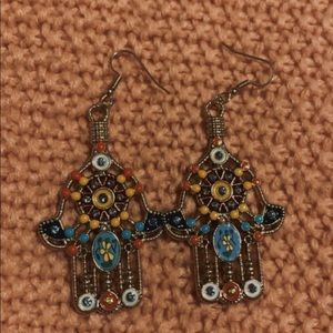 Cute hand pendent earrings